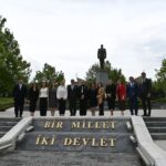 Azərbaycan nümayəndə heyəti Ankarada Ulu Öndər Heydər Əliyev Parkını və Anıtqəbiri ziyarət edib.
